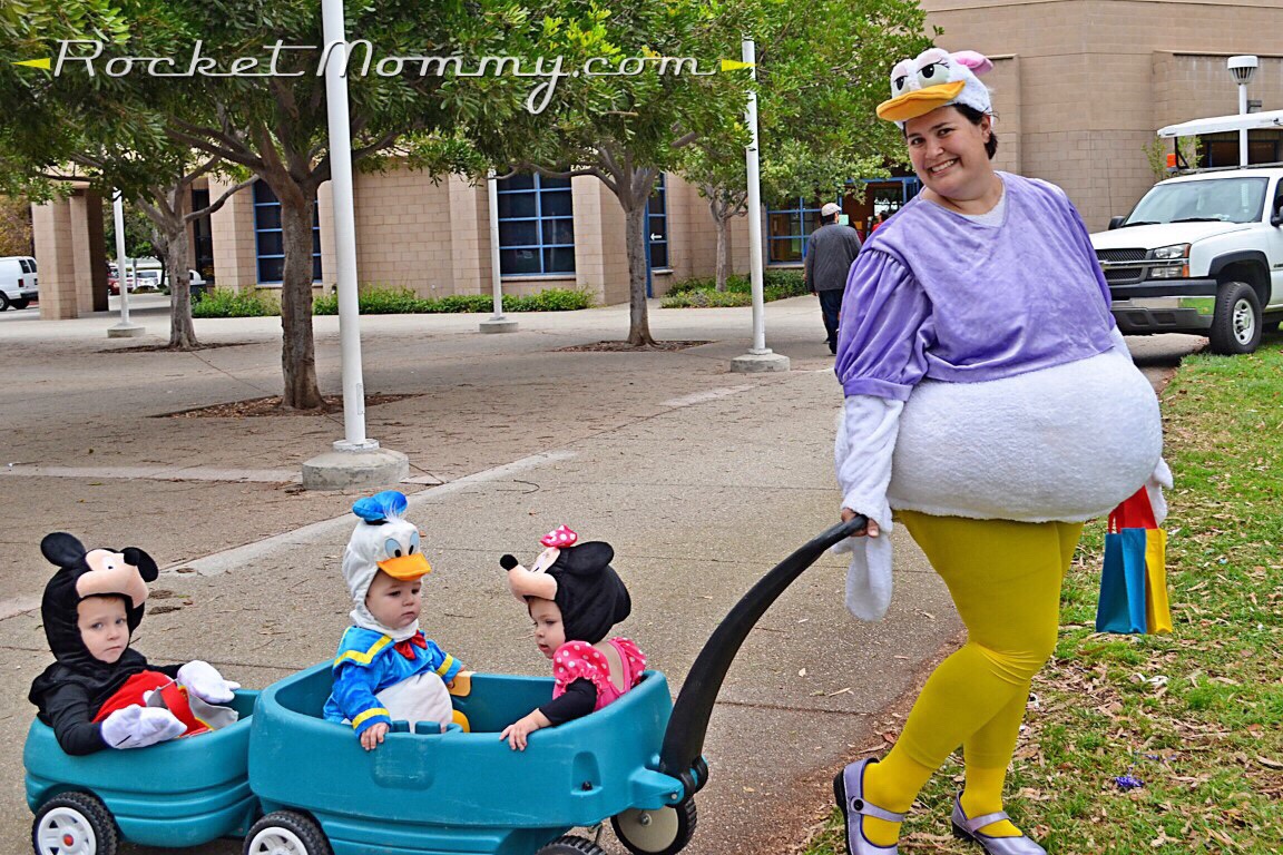 homemade daisy duck costume